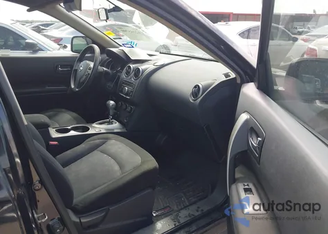 2013 Nissan Rogue S z USA, uszkodzony, nr VIN JN8AS5MV1DW603404